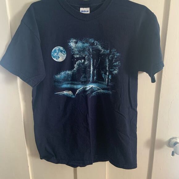 Vintage full moon deer buck tee shirt. Beautifully illustrated size medium . - Picture 6 of 8